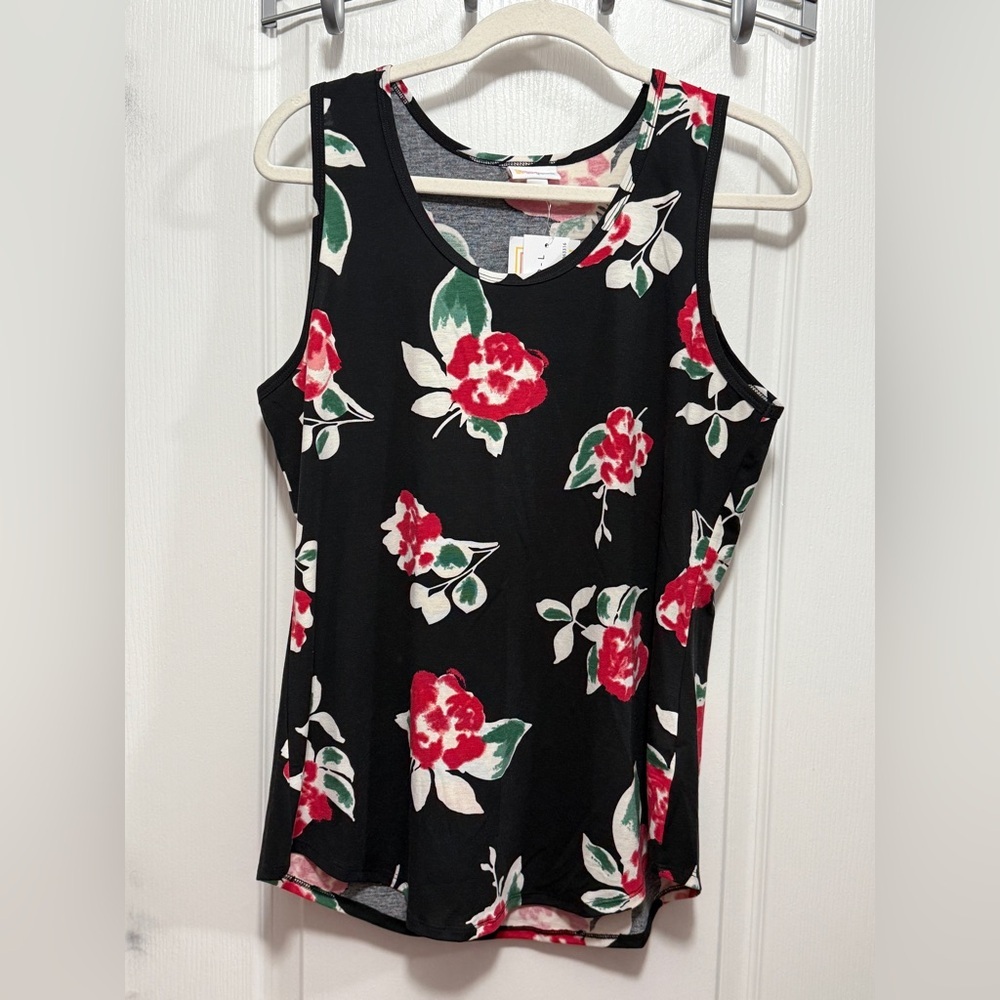 NWT LuLaRoe Tank Top Women’s L Black Red Roses‎ Sleeveless Floral Dark Romantic